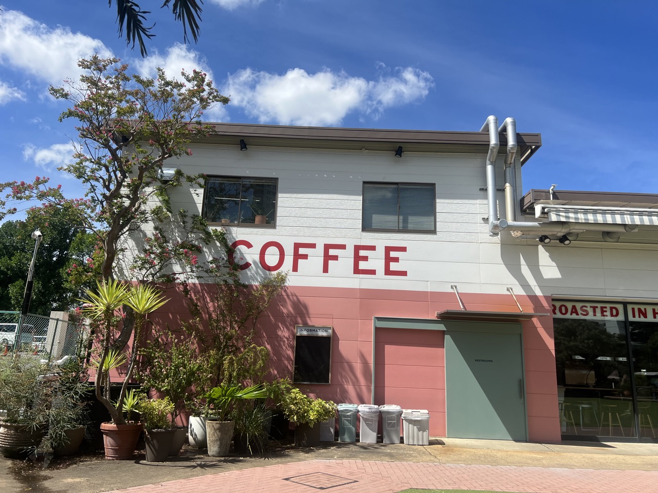 東京丨南青山丨Little Darling Coffee Roasters丨隱身在都市裡的度假村丨咖啡廳